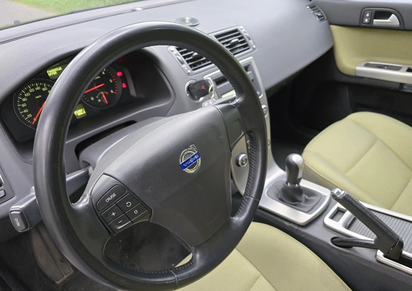 Volvo V50 cena 13900 przebieg: 253000, rok produkcji 2007 z Oleśnica małe 79